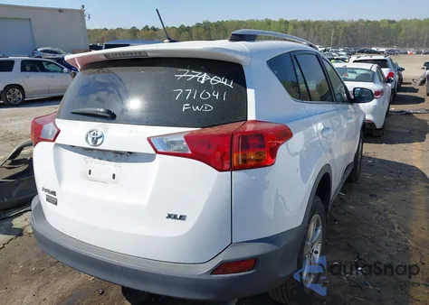 2015 Toyota Rav4 Xle из США, поврежденный, VIN 2T3WFREVOFW234547